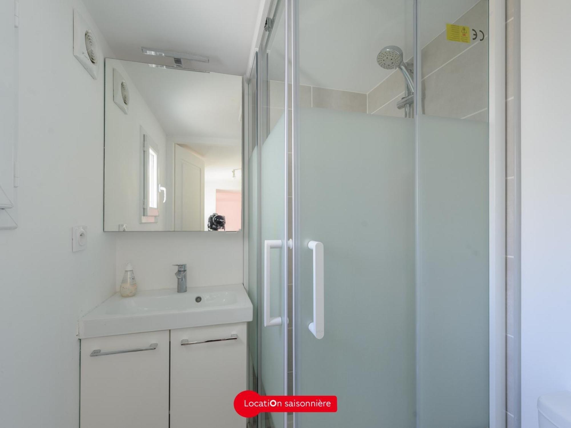 Appartement T2 A 50M De La Plage Avec Cour, Wifi Et Equipements Bebe - 4 Pers, Chatelaillon-Plage - Fr-1-535-17 Экстерьер фото